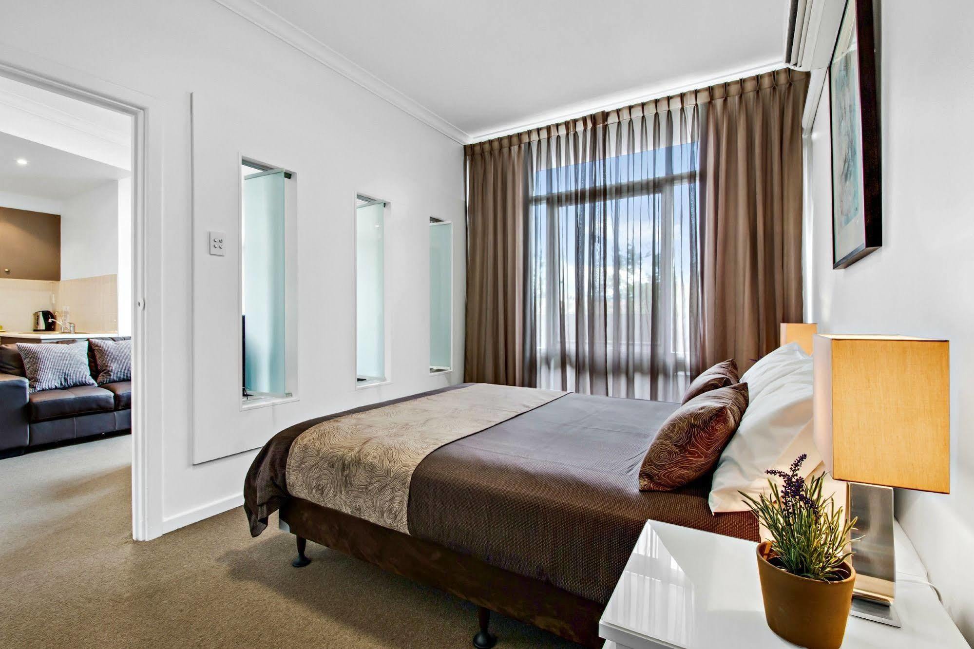 Adelaide Dress Circle Apartments - Ward Street Ngoại thất bức ảnh